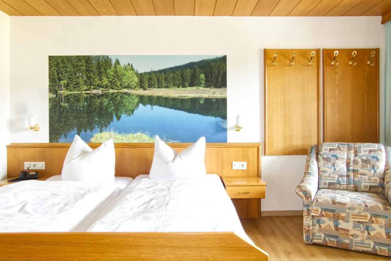 Garnihotel Zur Linde - Bayerischer Wald - Aktivcard Mit 154 Kostenfreien Leistungen - Kostenloser Parkplatz Lohberg Eksteriør bilde