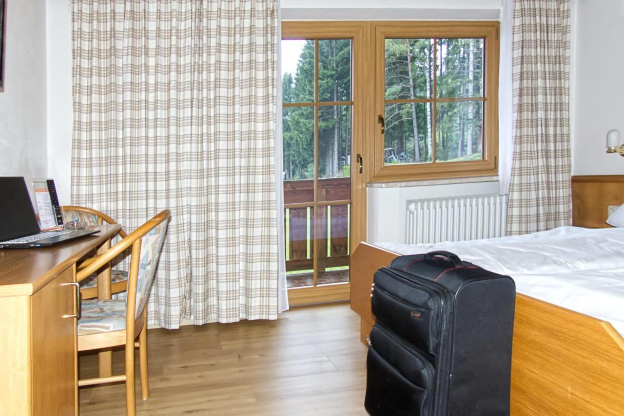 Garnihotel Zur Linde - Bayerischer Wald - Aktivcard Mit 154 Kostenfreien Leistungen - Kostenloser Parkplatz Lohberg Eksteriør bilde